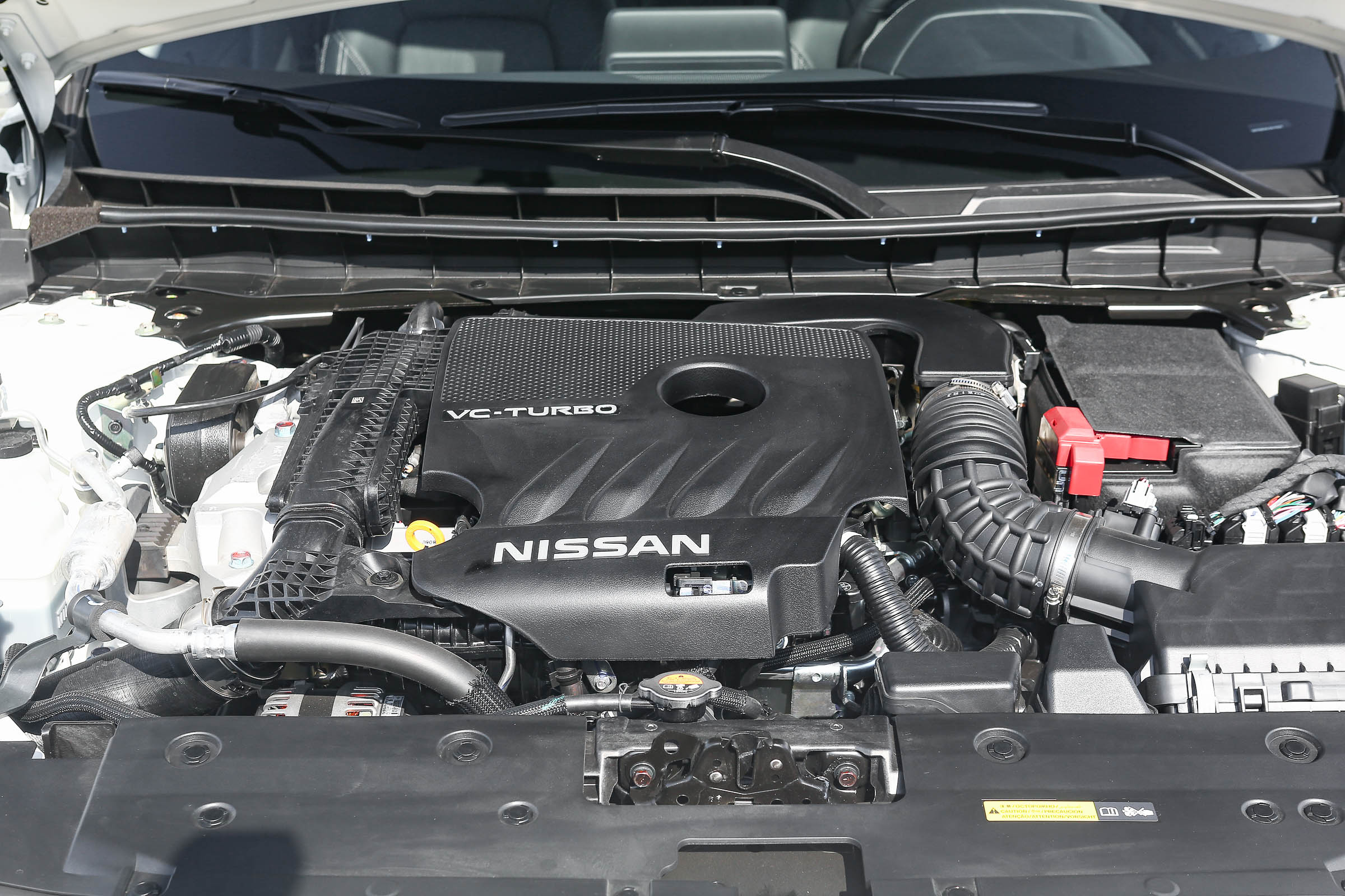 日产天籁2.0l动力,日产天籁新老款对比详解