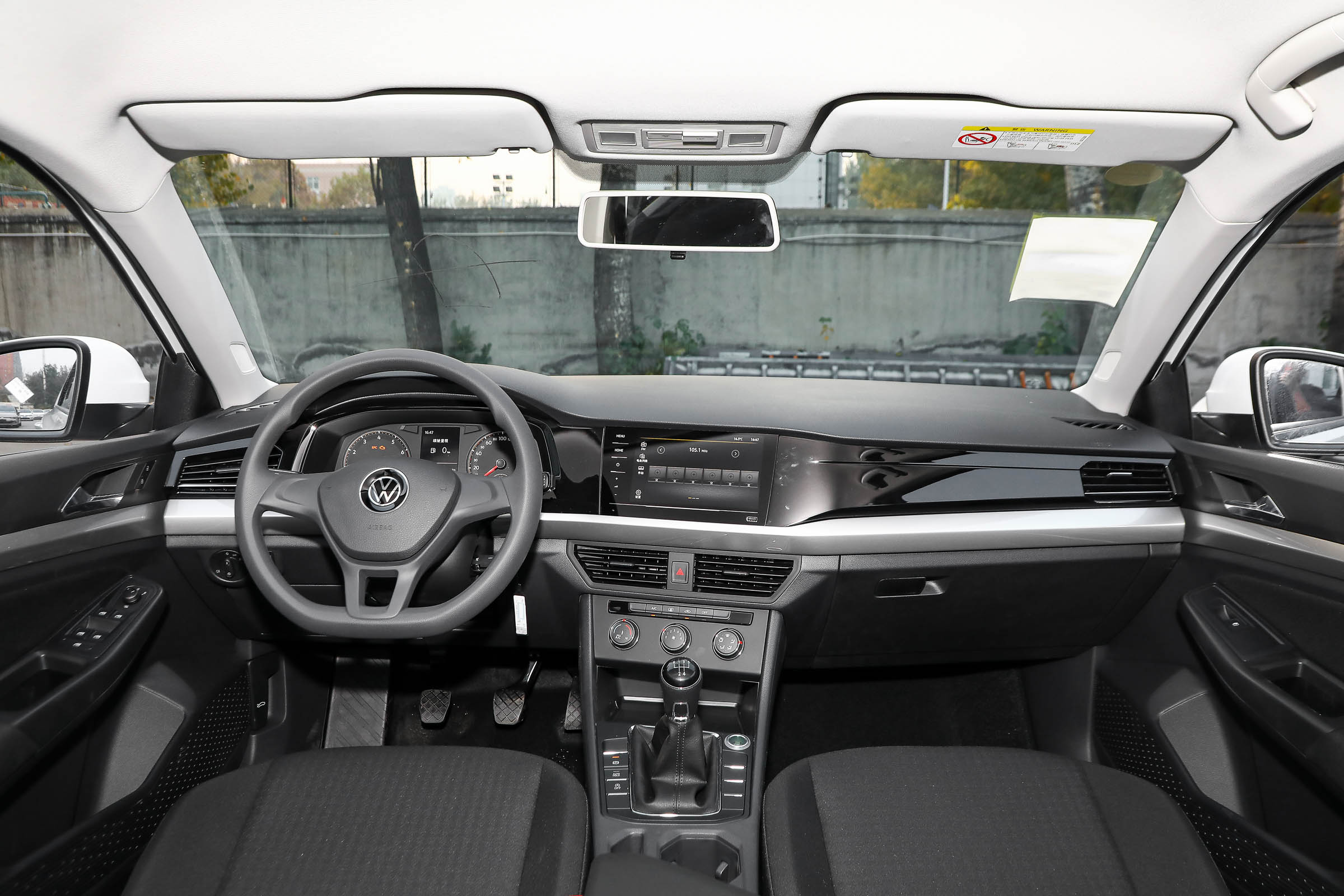 为什么都说宝来不如朗逸,1.5l宝来和1.6l轩逸哪个动力好