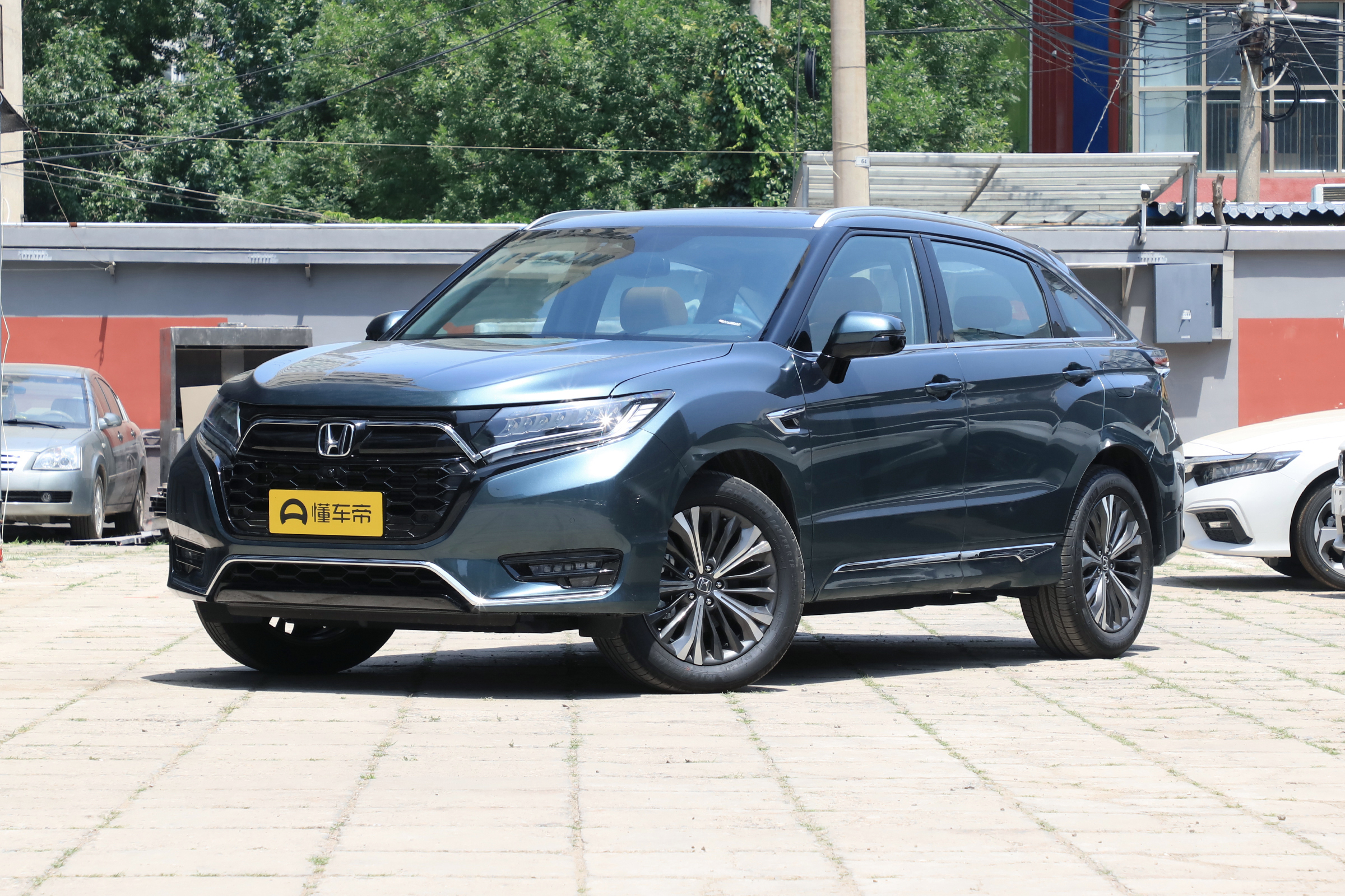 本田ur-v2023款2.0t中配现场解说,18年本田ur-v详细测评