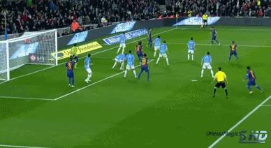 梅西精妙绝伦的过人瞬间,梅西100球神迹