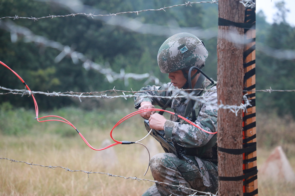 勇立潮头，他们是*破爆**专业的全能战士
