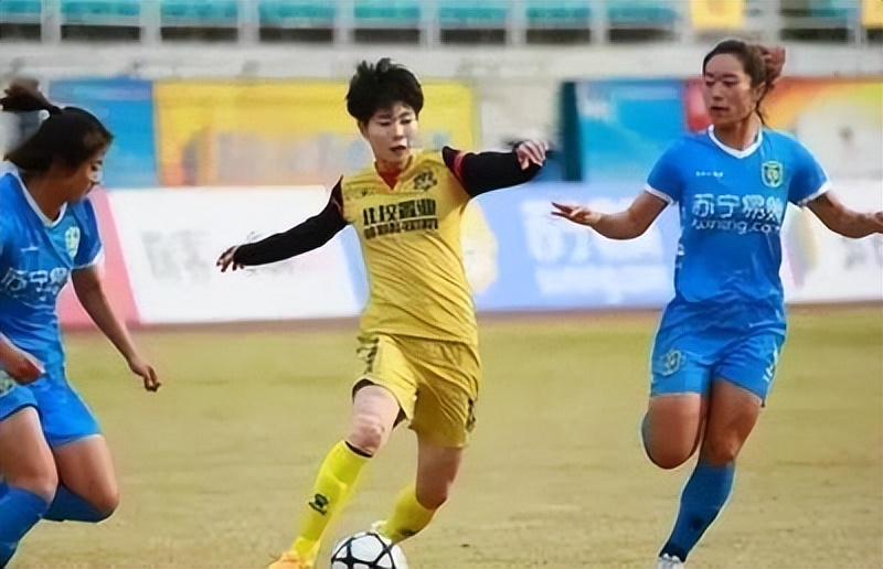 足球教练体罚女球员,辽宁女足教练涉强制猥亵罪被捕