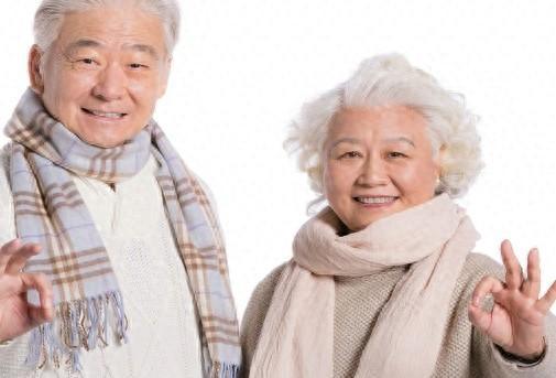 人老以后，切记这两种营养跟上，增强抵抗力，轻松活到八九十岁！