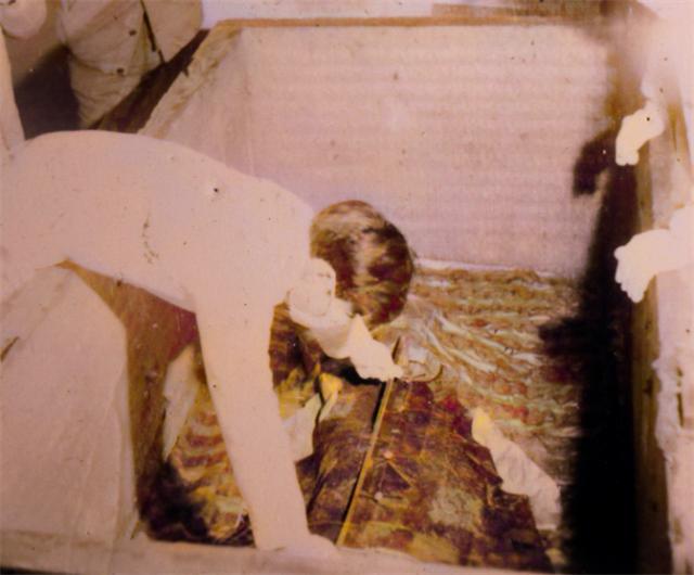 慈禧棺椁被打开结果惊呆众人,1984年清理慈禧墓纪录片