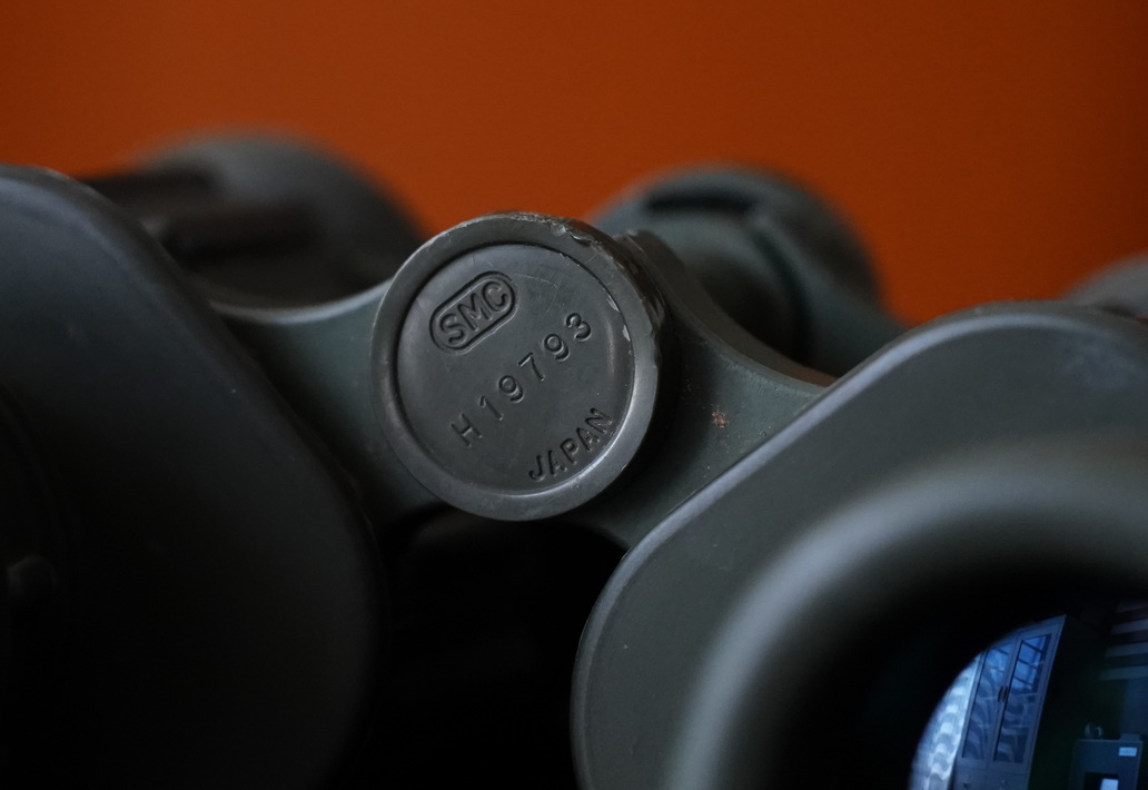 战争时期的老式军用望远镜,战争年代的18倍望远镜