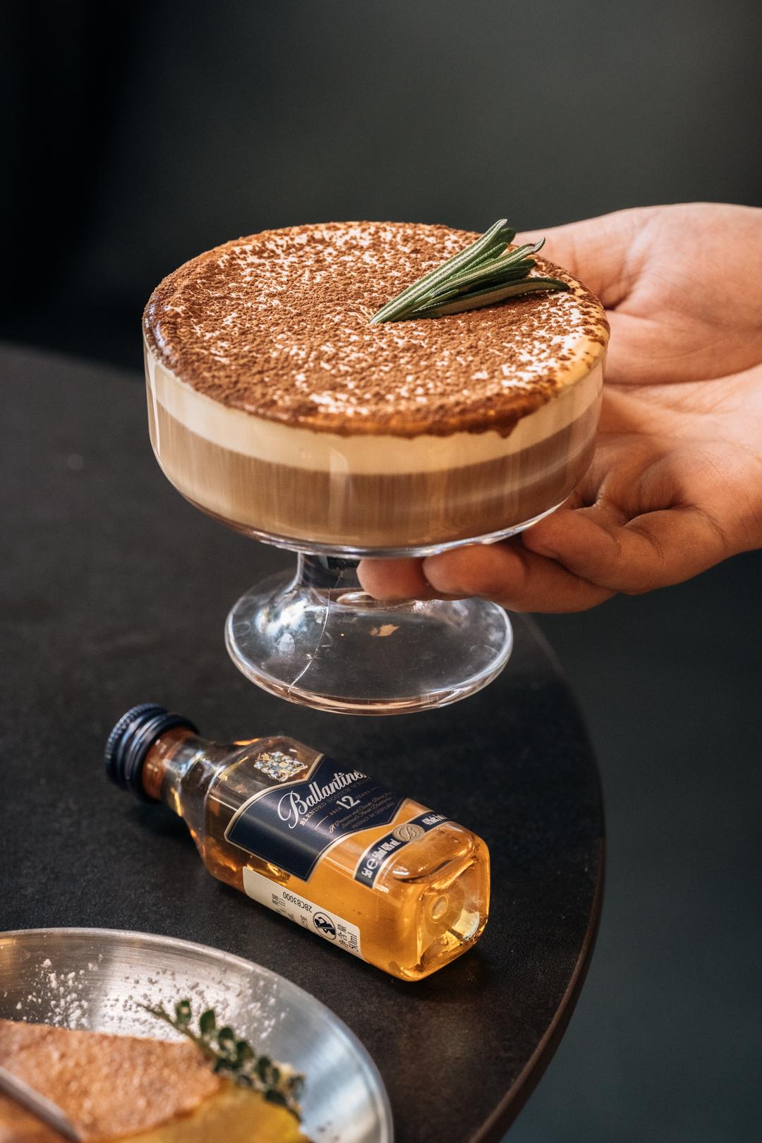 写字楼下咖啡厅,写字楼里的小咖啡店