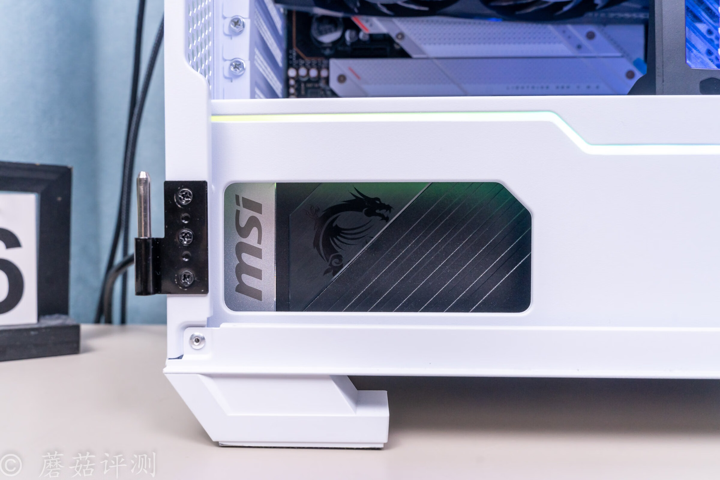 技嘉3090ti水雕显卡,技嘉rtx4090魔鹰oc怎么样