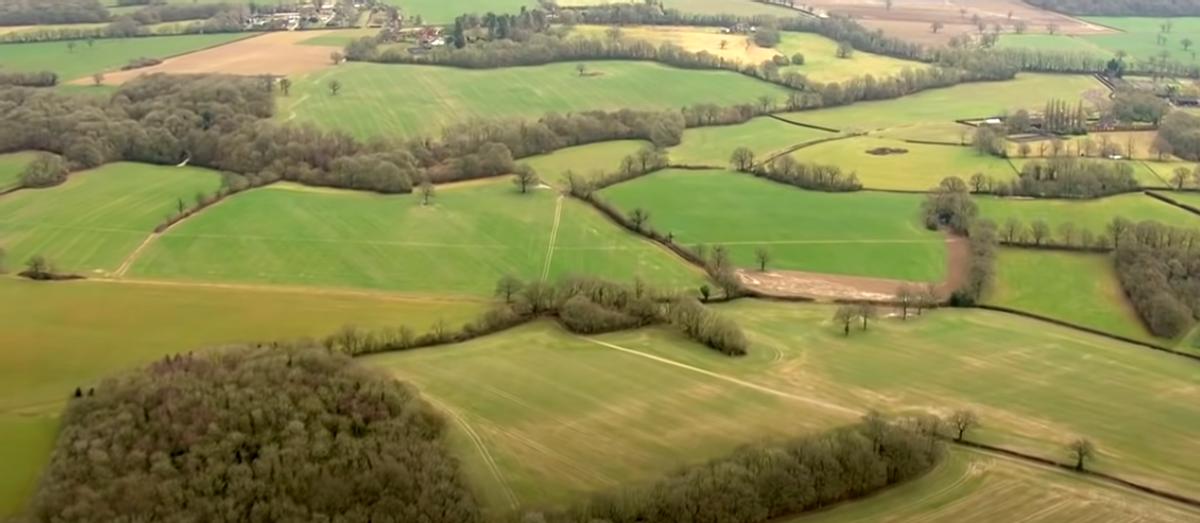 为什么澳大利亚那么多空地,澳大利亚的国土巨大吗