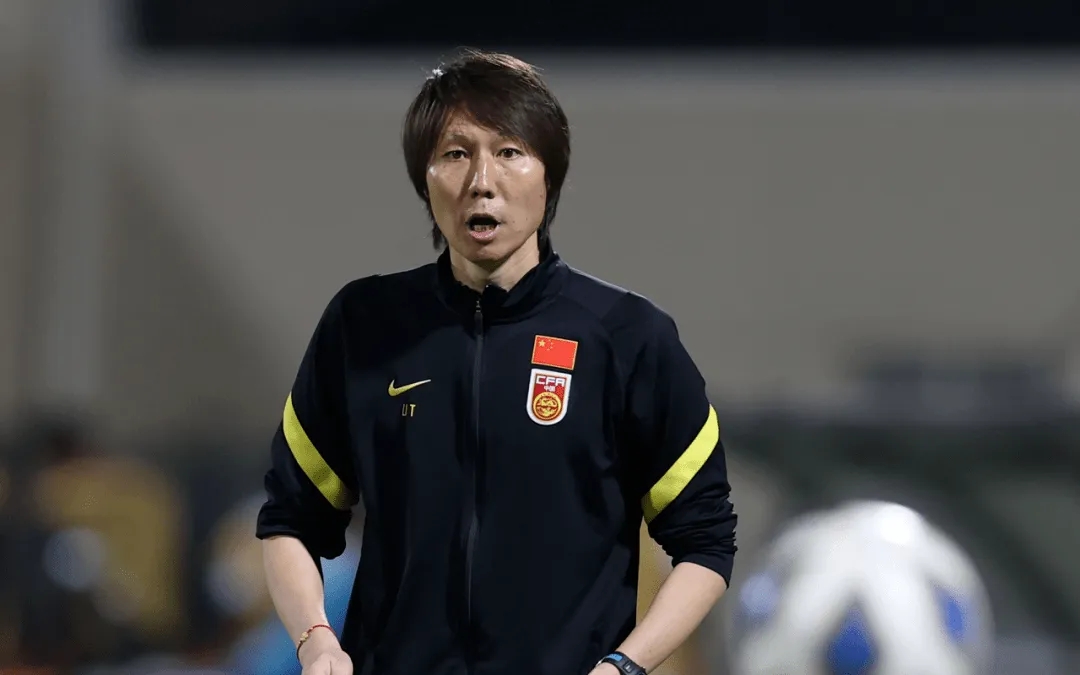 不往上查了！落网2人级别太低，查到李铁就到头了？