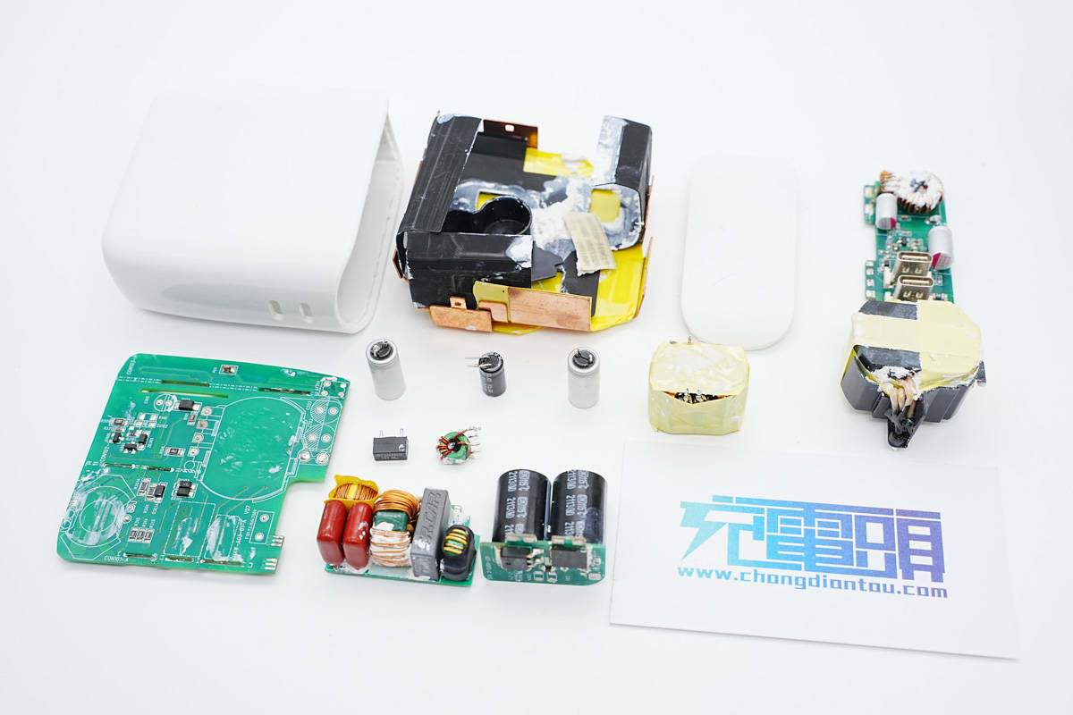 倍思氮化镓120w充电器拆解,倍思65w氮化镓红色版充电器拆解