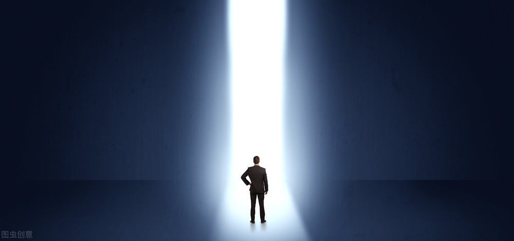 普通人怎么面对趋势,跟什么过不去也不要和趋势过不去