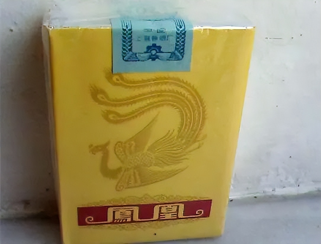 七八十年代供销社里的打酱油、雪花膏、搪瓷缸子，全是当年的味道