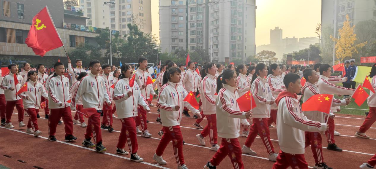 重庆市第十八中学直播,重庆市十八中两江实验学校运动会