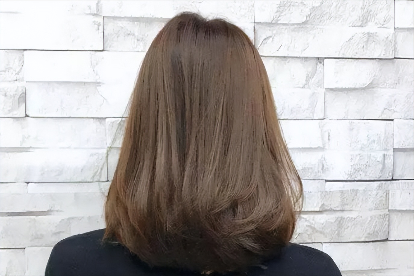 经常染发真的会得癌症吗,长期染发致癌是真的吗