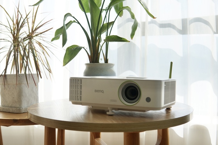 明基e592智能投影仪,明基e562投影仪