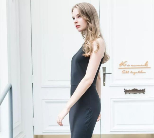 大部分模特一个月的真实收入揭秘,国外模特一个月能挣多少钱