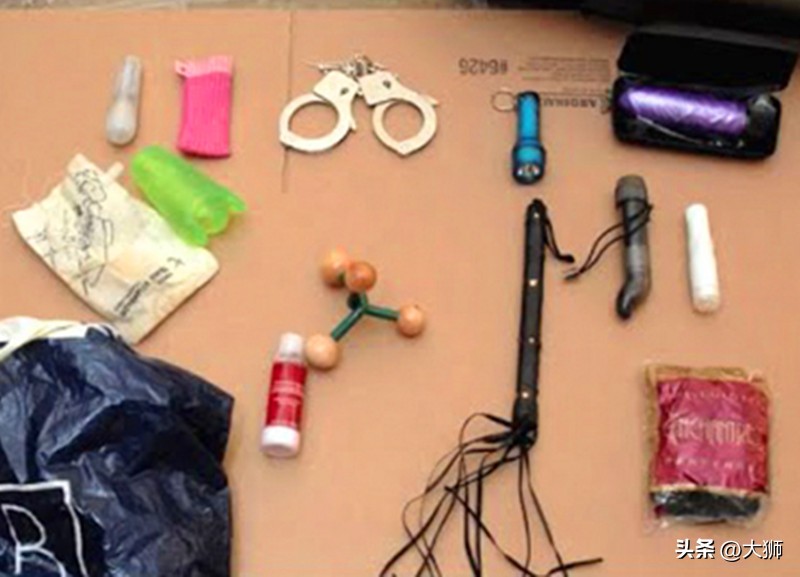 加拿大飞行员化身变态杀手,加拿大变态王牌飞行员