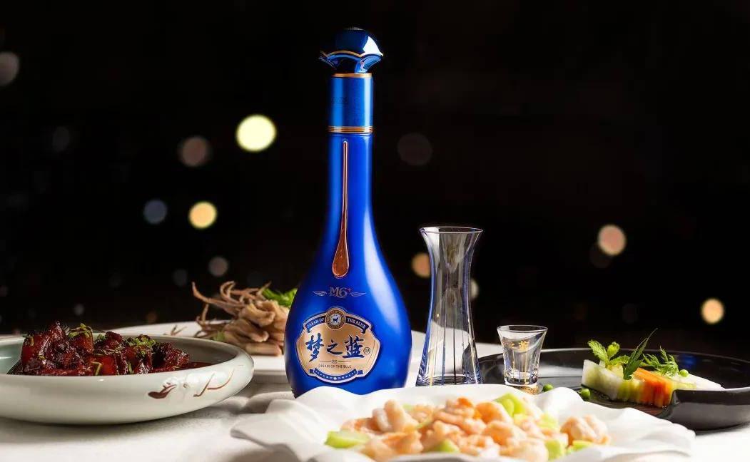 中秋送礼推荐高端白酒,送礼送哪款高端酒合适