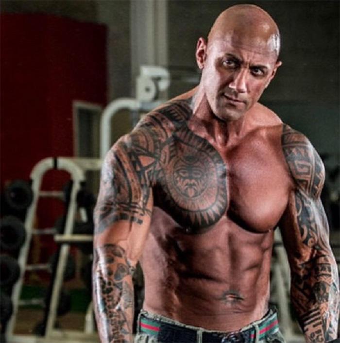 健身大师杰瑞·沃德46岁时意外身亡，妻子公开真相，澄清谣言