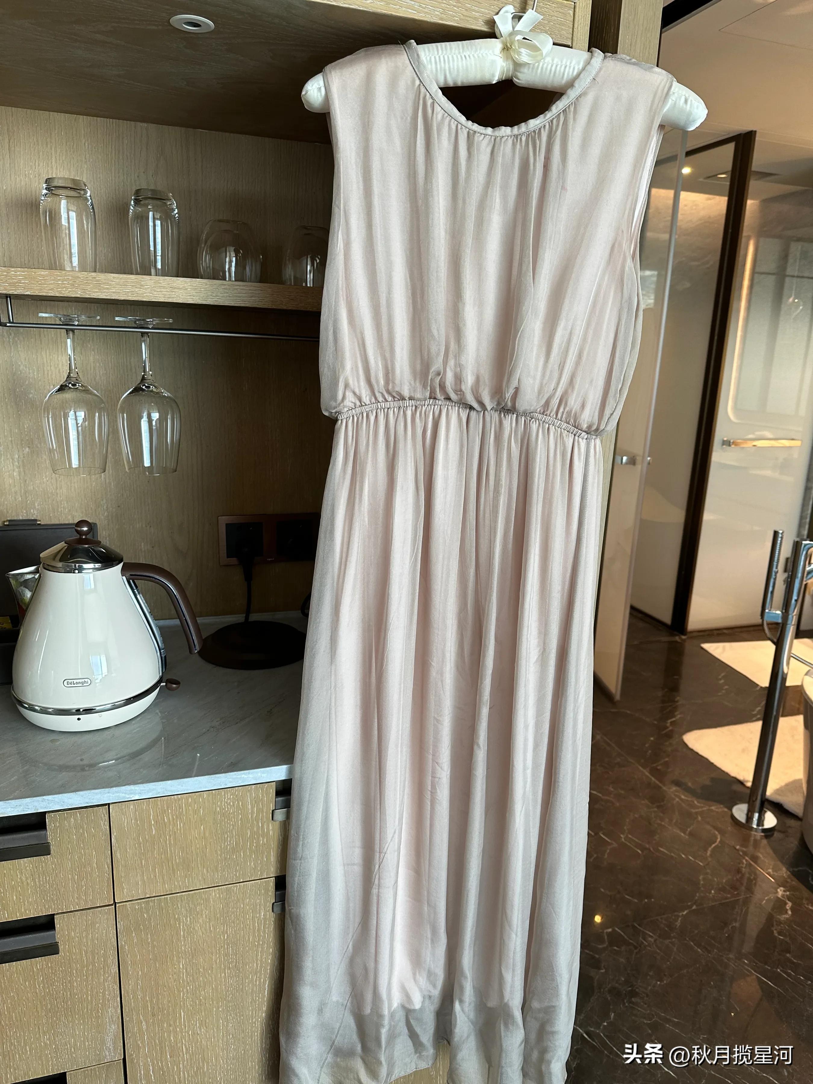 女儿出嫁妈妈穿什么衣服好看,女儿说妈妈穿好看句子