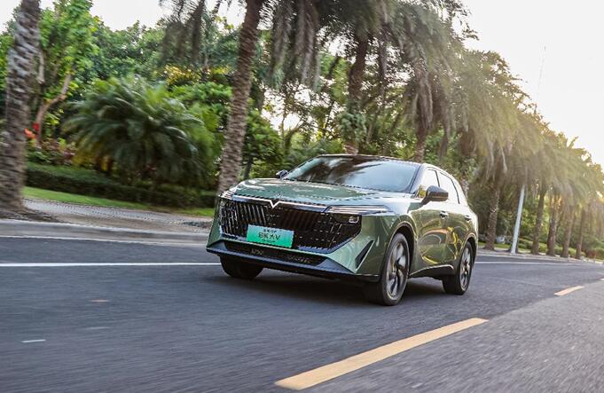 东风日产启辰大Vdd-i混动版,东风日产启辰大v发动机是合资吗