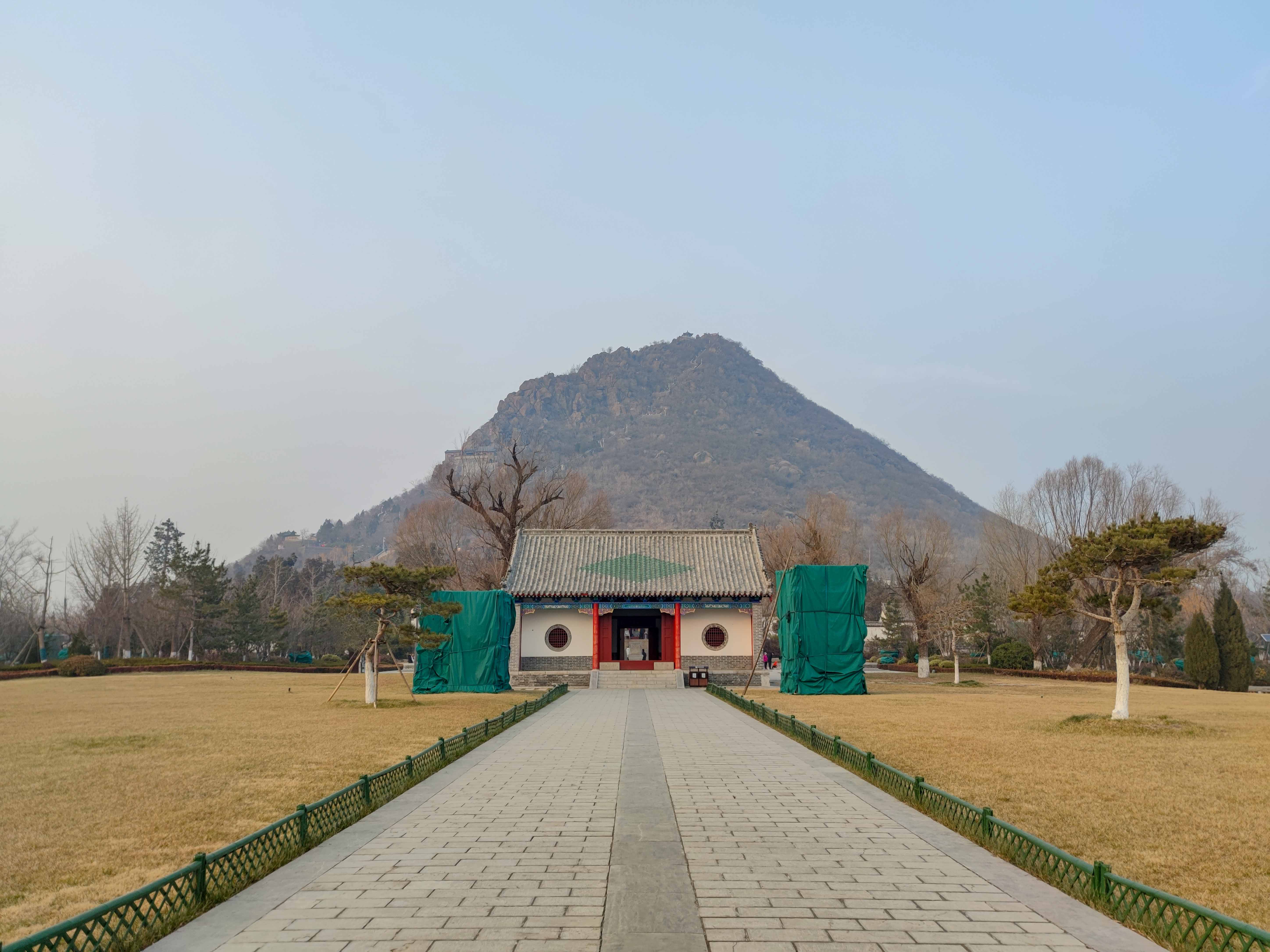 济南市大美华山,城市静谧