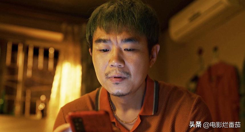 “草根”大鹏终获影帝，他身上的三个“未解之谜”，是时候解开了