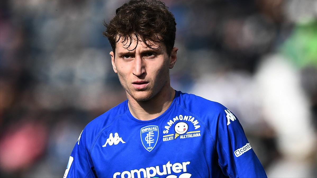 谁会成为下一个梅西,谁会成为第三代球王