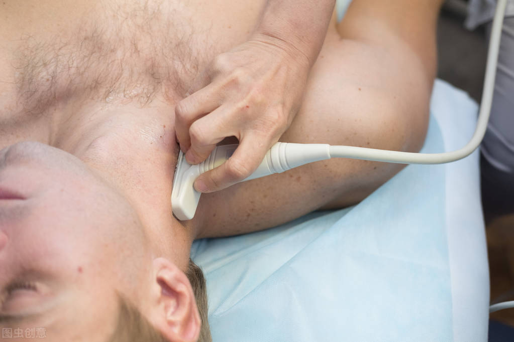 淋巴结肿大不消退需要穿刺活检吗,淋巴结肿大会变成淋巴结核么