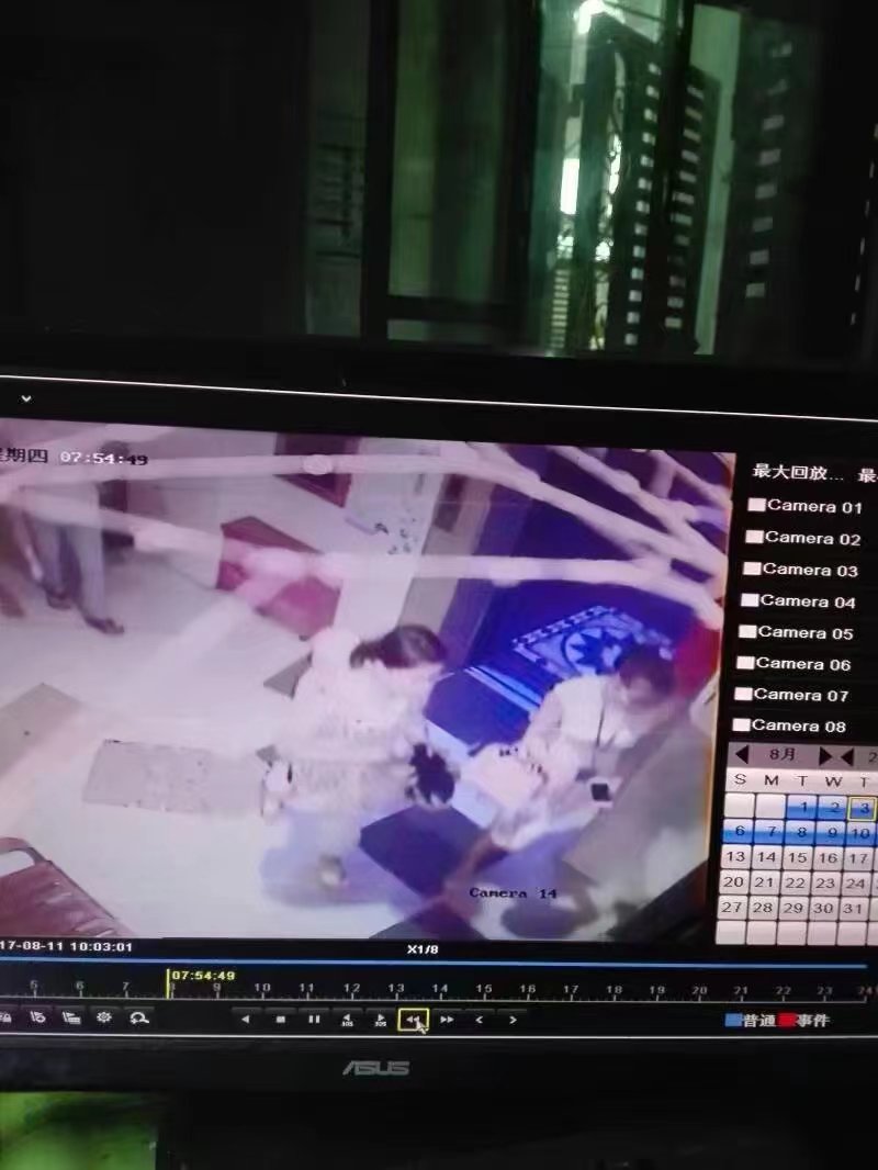 女士靠收废品月入过万,90后收废品月入过万