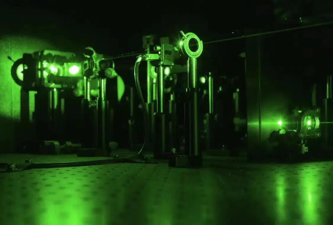 美国印度裔搞出的室温超导大*局骗**