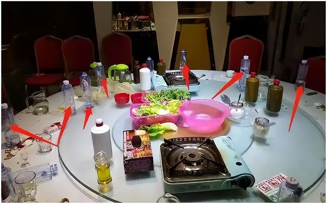 聚会桌上摆一堆红酒啤酒,酒桌上老是喝醉酒的是什么人