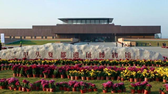 夏朝有文字:洛阳二里头陶文破解!请教条友,此款陶尊都哪出土?