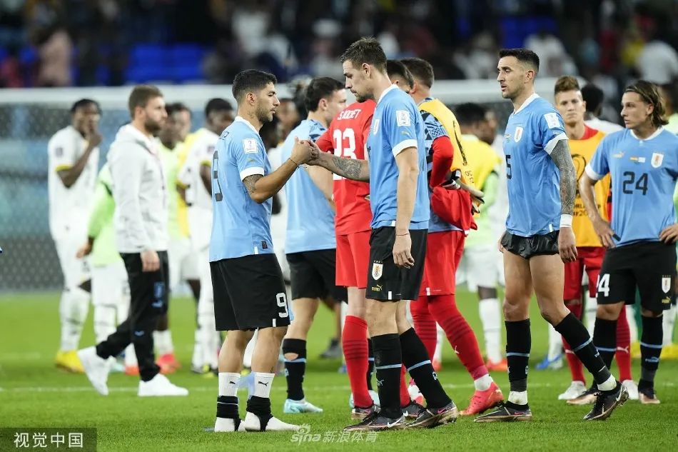 卡塔尔世界杯吉祥物素描图,卡塔尔世界杯构图