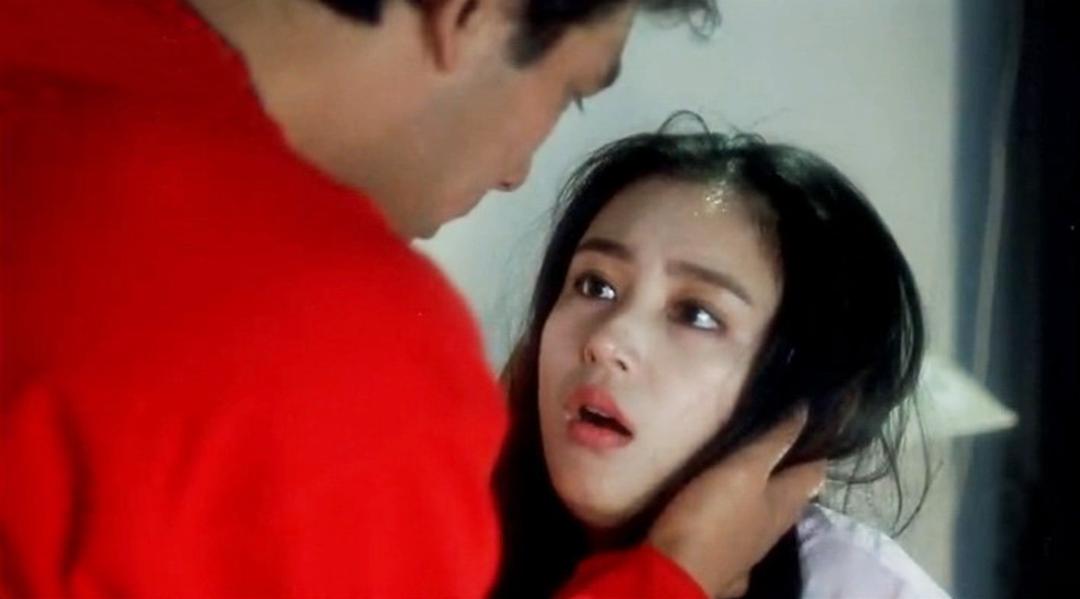 上映7小时，就拿下4个第一，我断言：这部电影，很快会火向全网