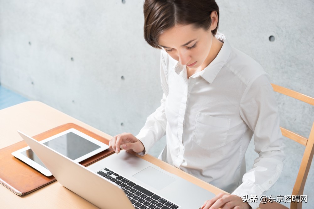 外国人在日本开店需要什么手续,日本租商铺一般多少钱