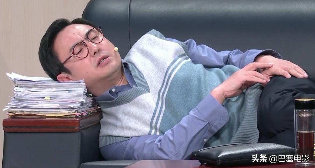 兔年春晚撒贝宁节目,春晚撒贝宁高跟鞋