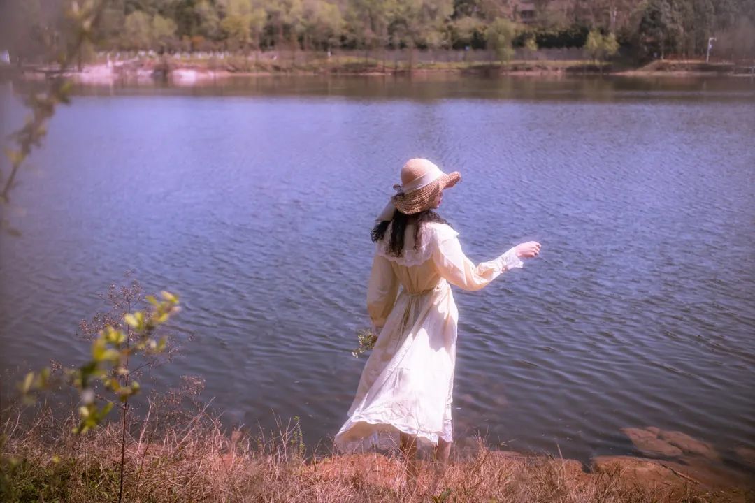 真正厉害的人懂得认清自己,真正厉害的人都懂得深藏不露