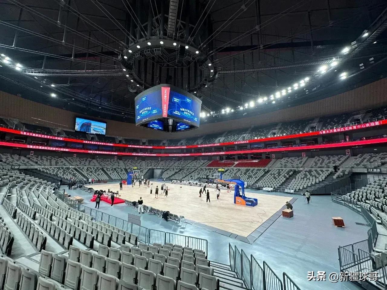 新疆主教练谈新疆球场,2023赛季新疆主教练