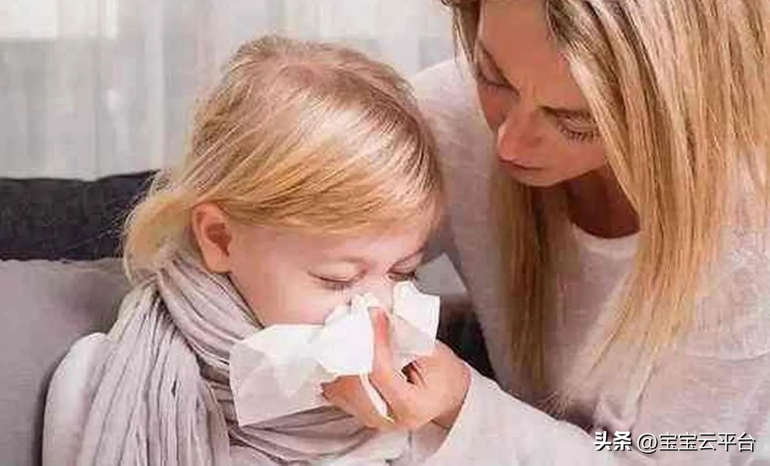 擤鼻涕的正确方式,教师示范正确擤鼻涕
