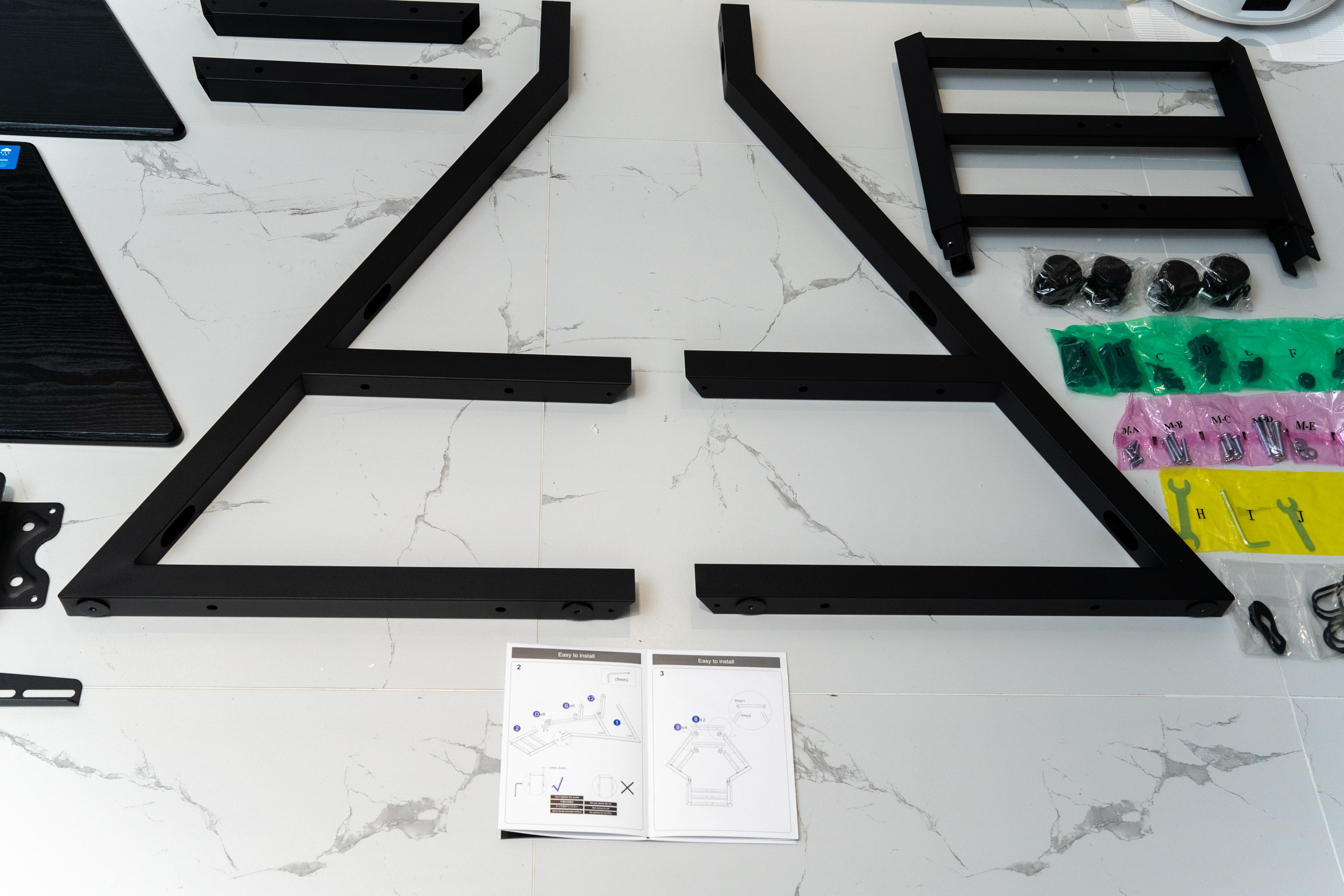 客厅要不要装电视机支架,客厅嵌入式电视支架选择