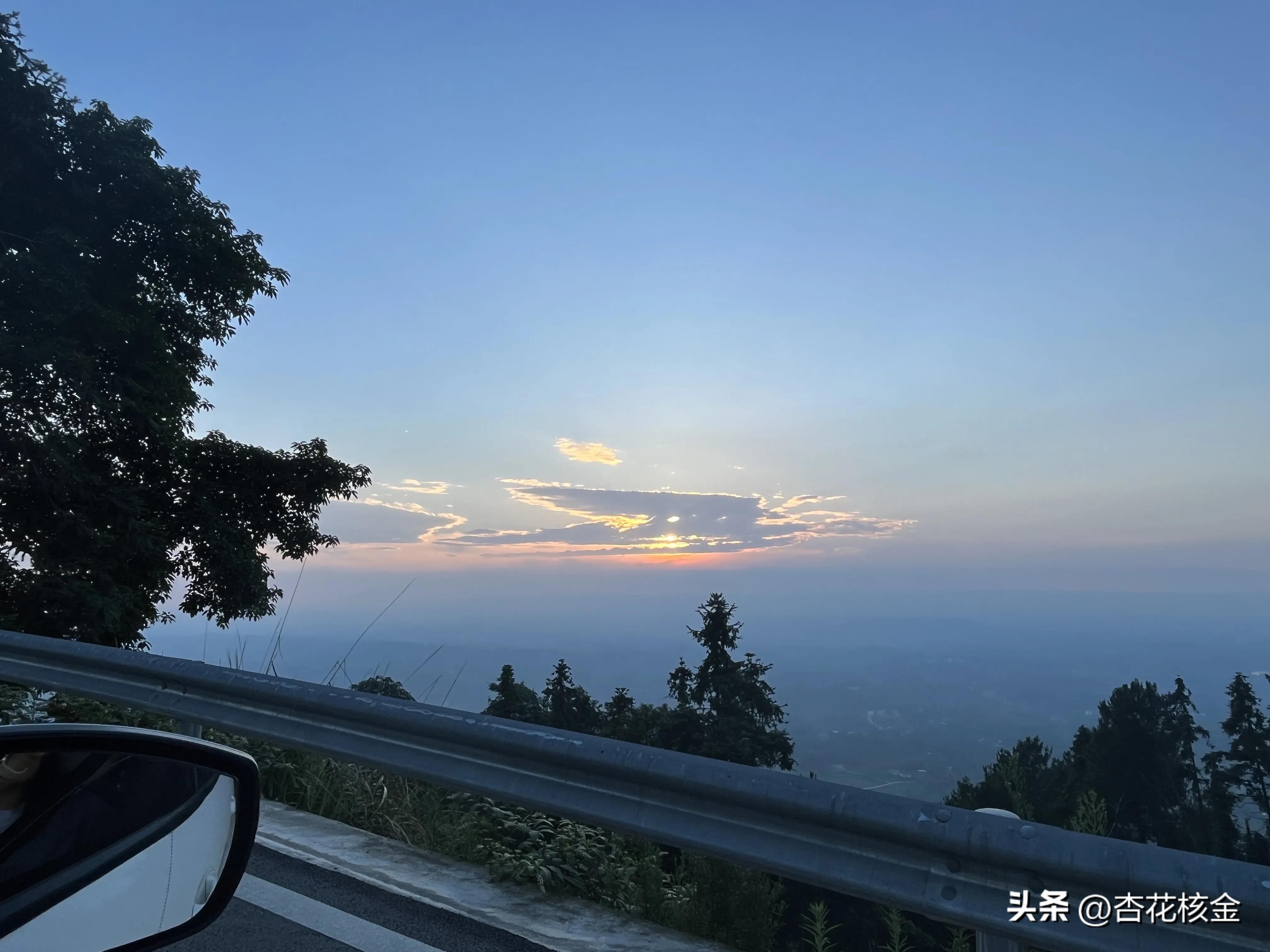 心理健康的青少年有哪些表现,心理健康中青少年的心理特点