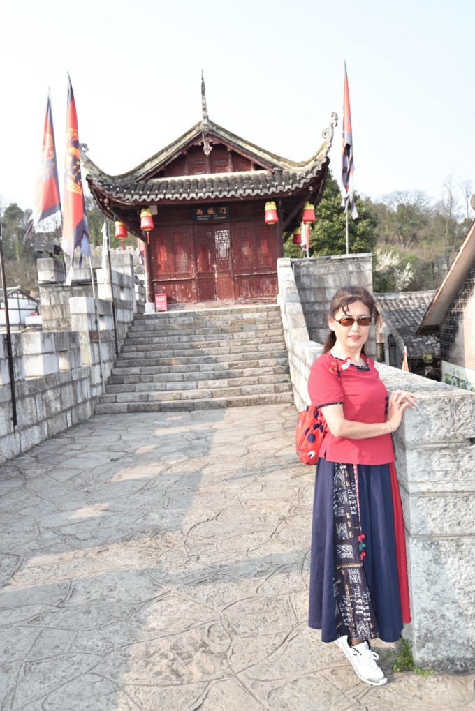 贵州青岩古镇旅游线路攻略,贵州省青岩古镇旅游攻略