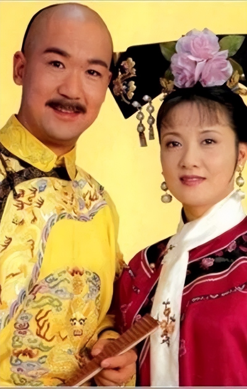 历史上康熙最宠爱谁,康熙一生有多少个女人