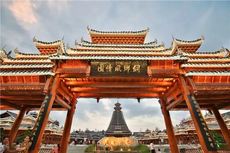 清明哪里适合踏青旅游,清明踏青好去处赏景玩乐两不误