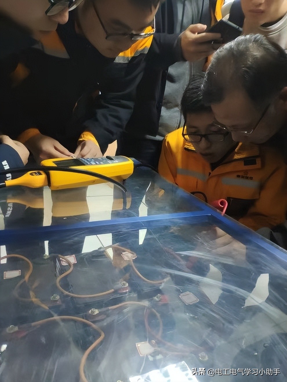 蓄电池内阻判断蓄电池好坏,12v蓄电池内阻怎么判定电池好坏