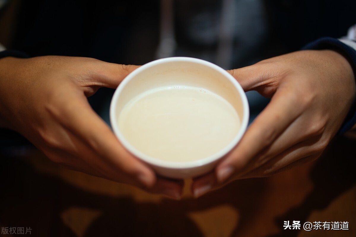 青稞酥油茶，雪域高原上藏族传统茶饮