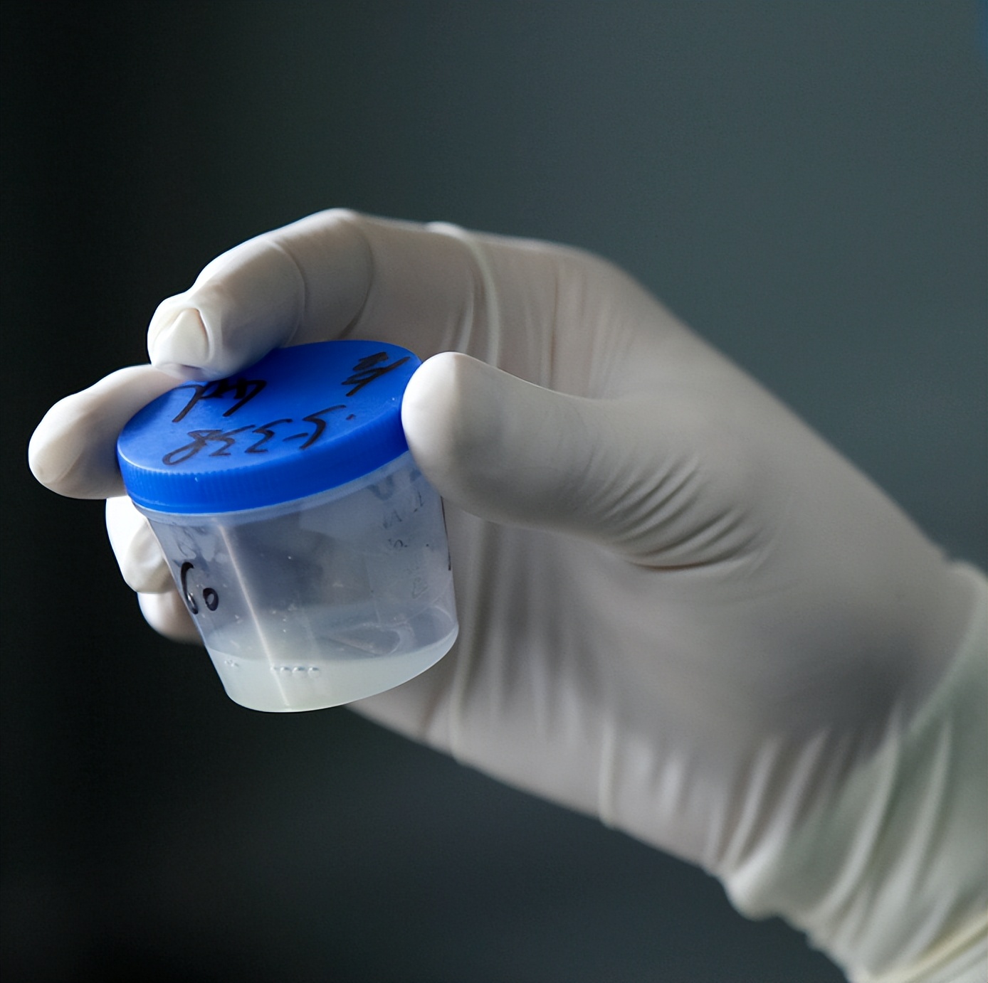 男人的精液天天都产生，不想办法排出去，会憋坏“蛋蛋”吗