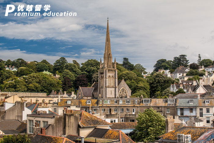 英国留学中介费用多少钱,去英国留学中介怎么选