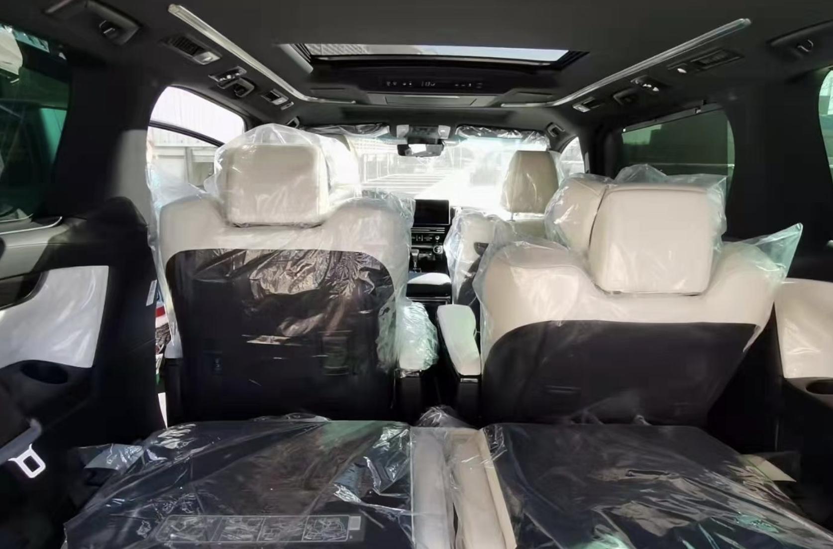 雷克萨斯lm350首发已经几年了,雷克萨斯LM350图片